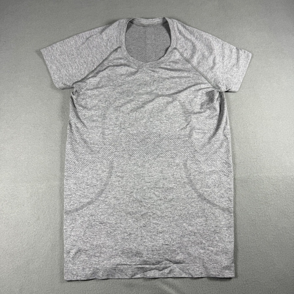 Lululemon Womens Swiftly Tech Short Sleeve Shirt 10 Grey Space Dye Crew Neck
